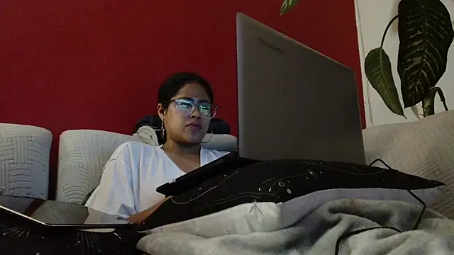 katnay29 online show from March 6, 4:18 am