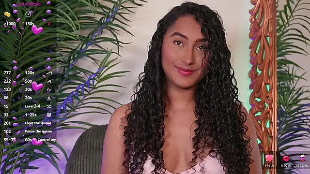 SoyJuliana 19 online show from July 2, 12:33 pm