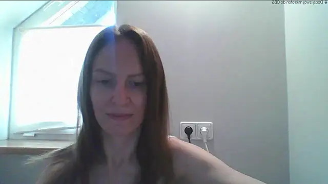 Snapshot of AnnaTight chatting on May 28, 11:16 am AnnaTight online show from May 28, 11:16 am