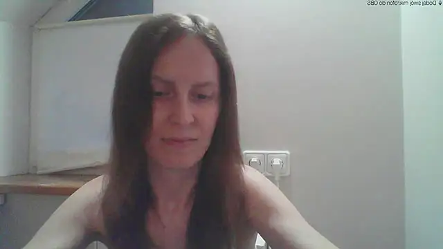 Snapshot of AnnaTight chatting on June 4, 6:45 pm AnnaTight online show from June 4, 6:45 pm