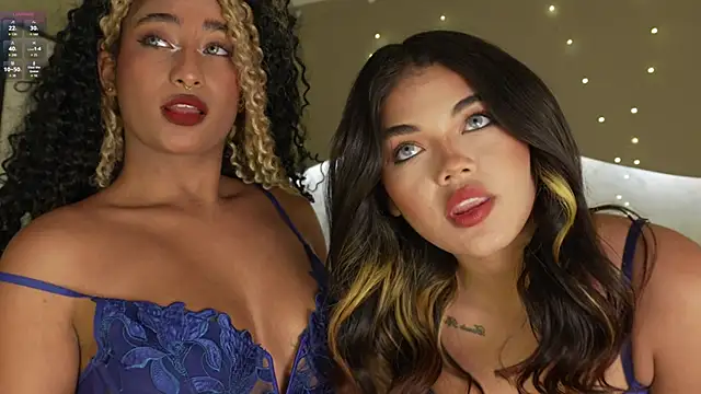 Mia Rosalie online show from April 11, 7:06 pm