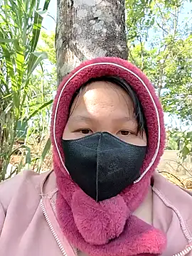 Tini-mimi online show from March 8, 7:44 am