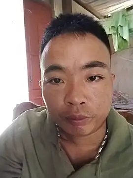 Snapshot of mylove-cute chatting on July 11, 2:45 am mylove-cute online show from July 11, 2:45 am