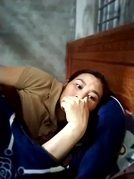 mylove-cute online show from April 4, 12:01 pm