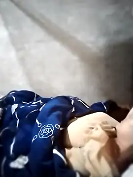 mylove-cute online show from April 10, 11:23 pm