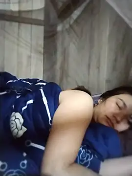 mylove-cute online show from May 13, 7:32 pm