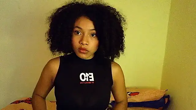 Larita curly online show from March 27, 8:32 pm