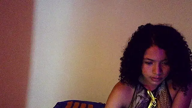 Larita curly online show from March 23, 9:25 pm