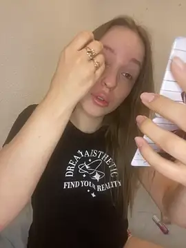 NeEdnaBradley online show from March 29, 1:13 pm