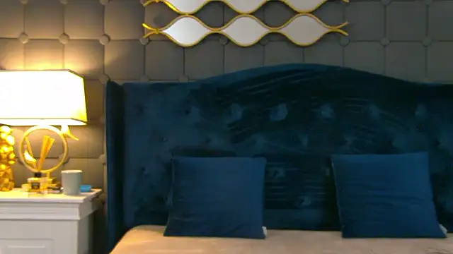 Noir Kitty online show from March 18, 3:03 pm