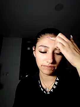 alicee teen online show from March 20, 7:31 am