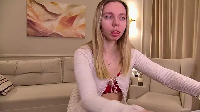 TessaAdorablee online show from April 13, 5:44 am