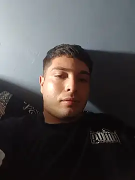 KEVINN022 online show from June 19, 6:52 am