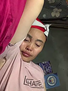 ten-girl-2k5 online show from March 28, 6:36 am