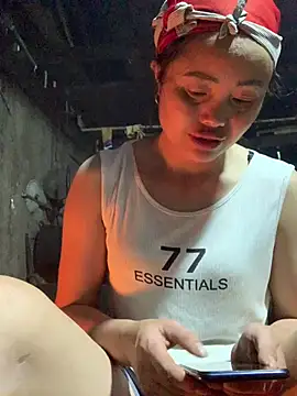 ten-girl-2k5 online show from March 15, 10:55 am