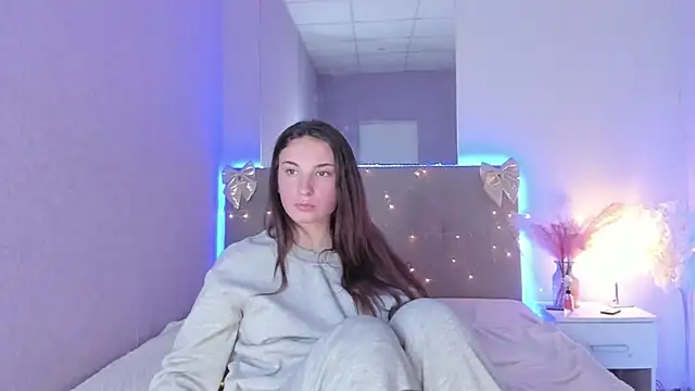 JosephineRows online show from March 23, 1:44 pm