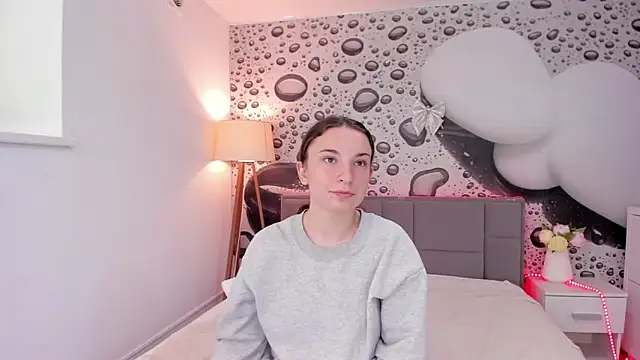 JosephineRows online show from April 10, 12:23 pm