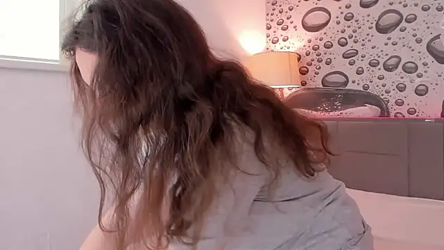 JosephineRows online show from April 24, 12:29 pm