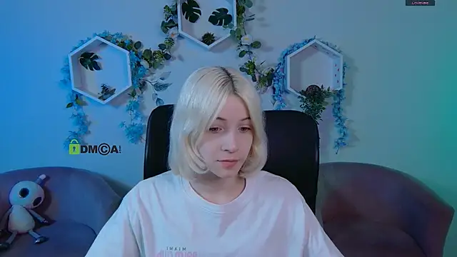  sabrina moore online show from June 20, 6:46 pm