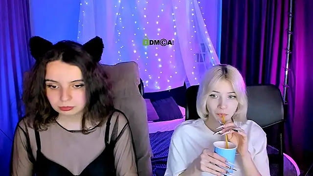  sabrina moore online show from May 19, 6:59 pm