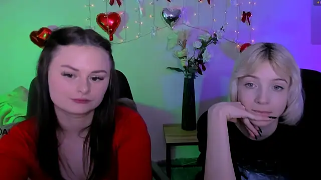  sabrina moore online show from April 5, 10:11 am