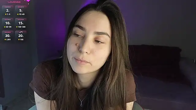 Evelinochka online show from April 15, 8:20 pm