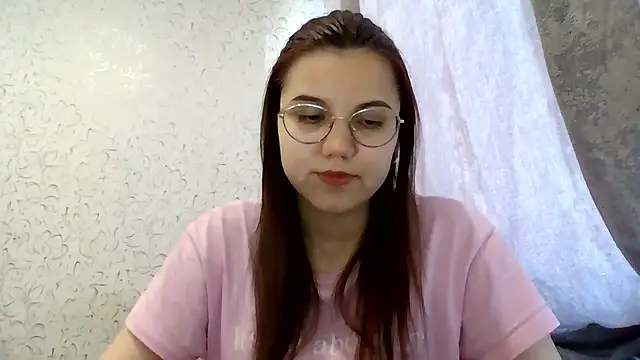 Aurora Breeze online show from May 21, 11:29 am