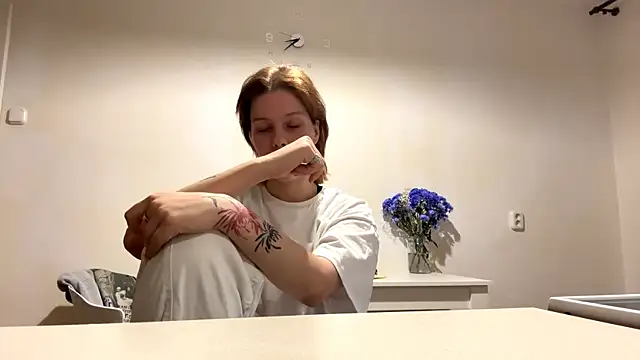 NgaFriebel online show from March 9, 4:21 pm