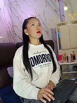 Chloe16  online show from July 6, 2:51 am