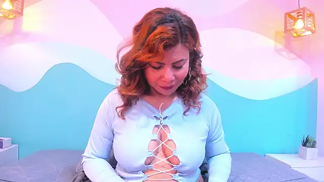 Snapshot of Corina_Taylor12 chatting on July 14, 12:33 pm Corina Taylor12 online show from July 14, 12:33 pm