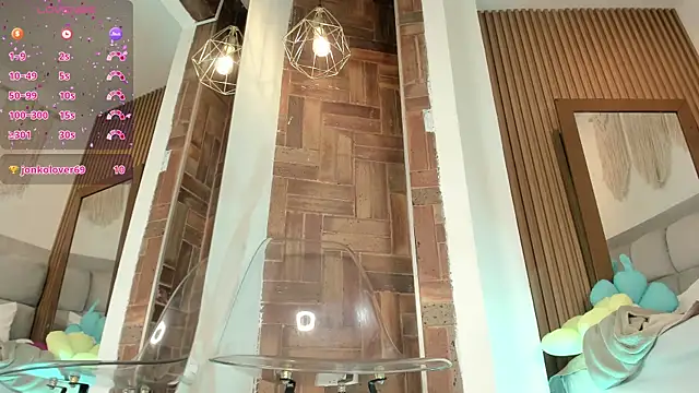 DaliaHart online show from April 10, 12:01 pm