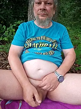 BigDaddyCooool online show from July 19, 1:52 pm