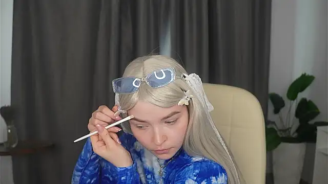 StevenPoch online show from March 12, 1:48 pm