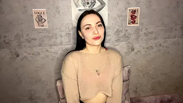 MoonVelour online show from March 13, 4:45 pm