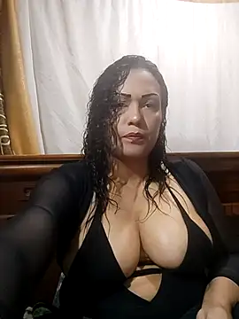 maroita online show from May 19, 1:51 pm