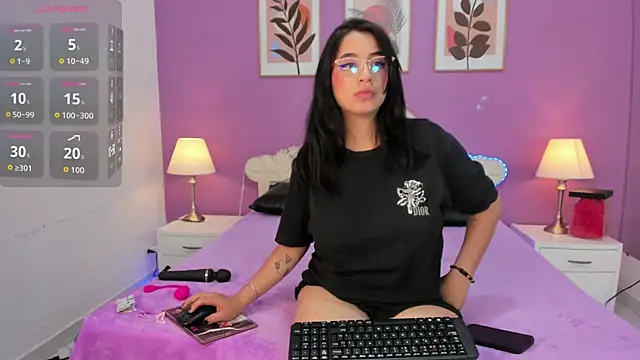 YayaQueen online show from June 15, 12:16 pm