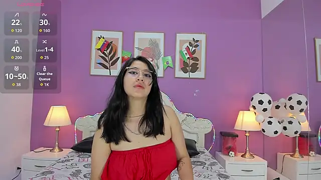 YayaQueen online show from July 13, 12:04 pm