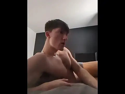 HornyKing2969 online show from April 2, 12:56 pm