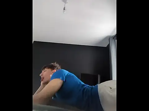 HornyKing2969 online show from April 7, 12:51 pm