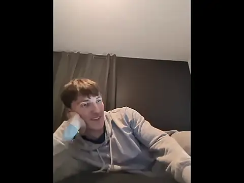 HornyKing2969 online show from April 5, 8:26 pm