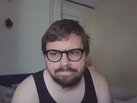 Rennato27 online show from March 7, 9:16 am