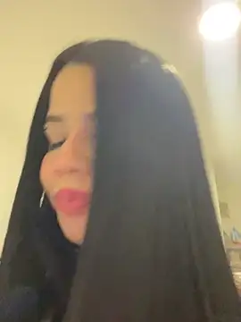 NayLunna11 online show from March 18, 1:31 am