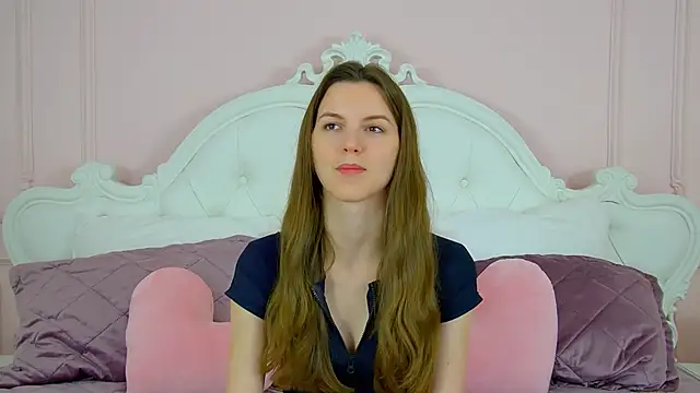 AmaliaLima online show from June 18, 4:33 am
