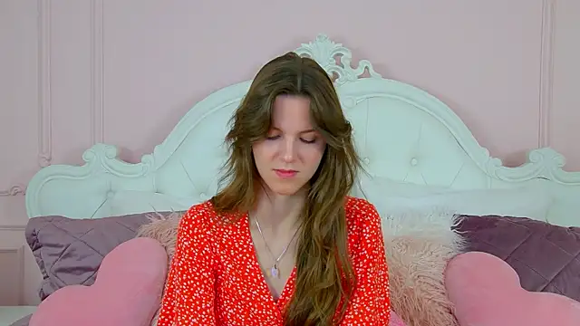 Snapshot of AmaliaLima chatting on July 1, 4:24 am AmaliaLima online show from July 1, 4:24 am