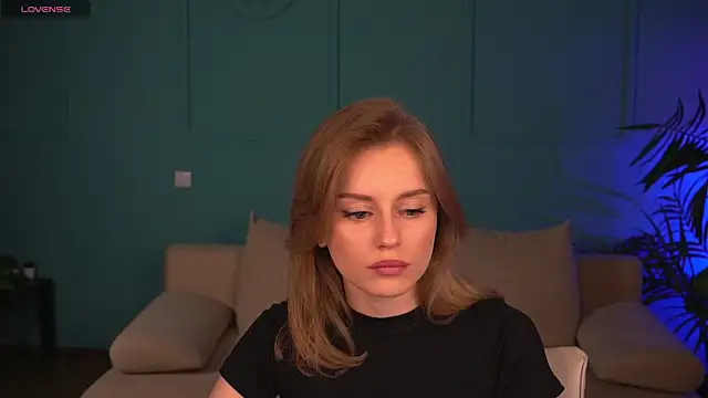 Mickey Milk online show from April 15, 10:32 am