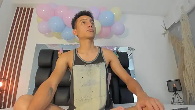 choco dick  online show from April 4, 7:53 pm