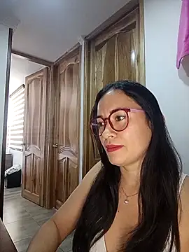 Erin oficial online show from March 26, 2:48 pm