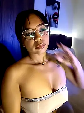 Snapshot of nathyjonees chatting on July 11, 10:15 am nathyjonees online show from July 11, 10:15 am