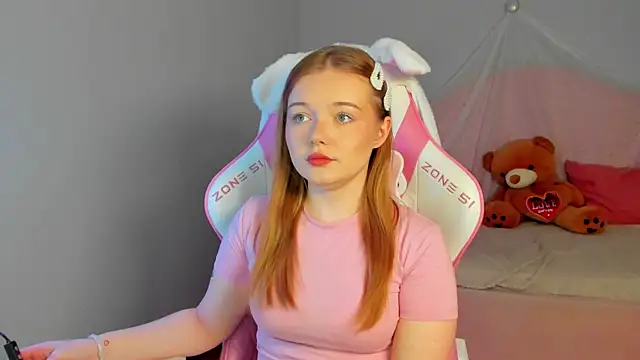 ElinaVale online show from April 22, 5:31 pm