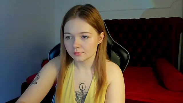 ElinaVale online show from March 29, 5:20 am